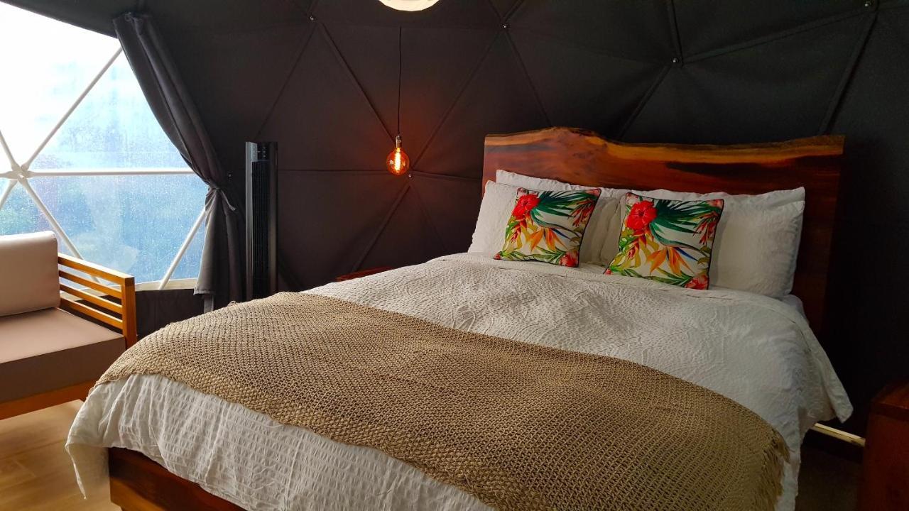 Chira Glamping Resort Monteverde Exterior foto