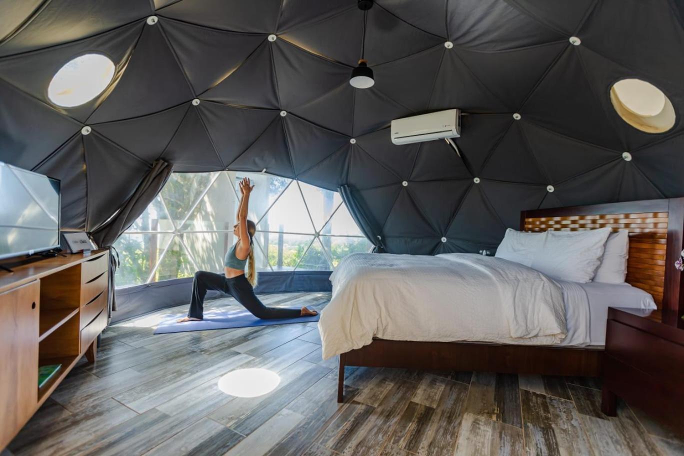 Chira Glamping Resort Monteverde Exterior foto